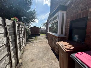 Photo 15- click for photo gallery